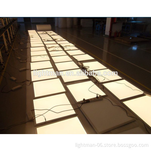 90lm/w 40W 620x620 CCT Dimming LED Panel Light with Clips